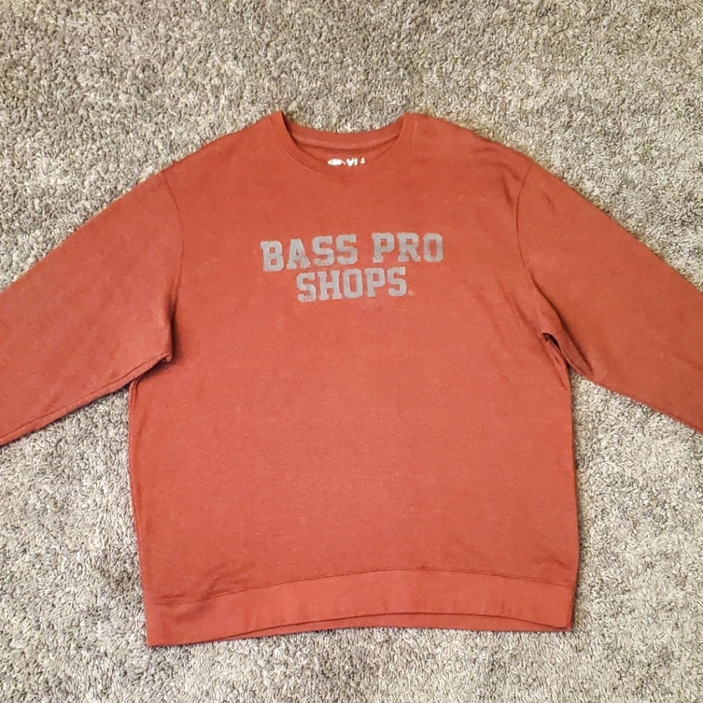 Bass Pro Shops Sweater